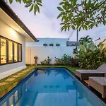 Bens Seminyak Villa Two-Bedroom With Private Swimmingpool