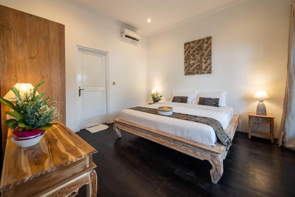 Bens Two-bedroom With Private Swimmingpool Seminyak (Bali)