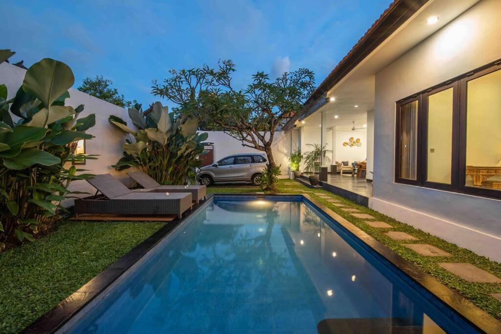 Villa Bens Two-bedroom With Private Swimmingpool Seminyak (Bali)